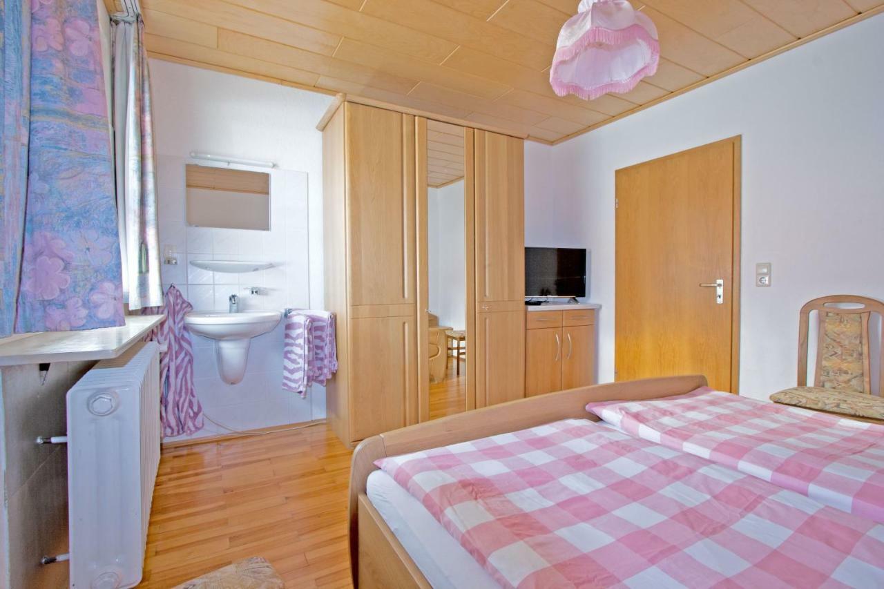 Ferienwohnungen Anneliese Neustadt an der Weinstraße Extérieur photo